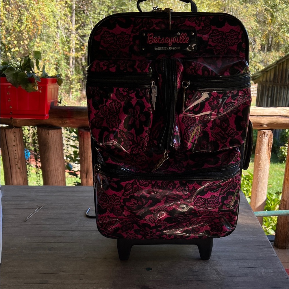 Betsey Johnson Betseyville Pink and Black patent leather Floral 20” suitcase. - Picture 2 of 11